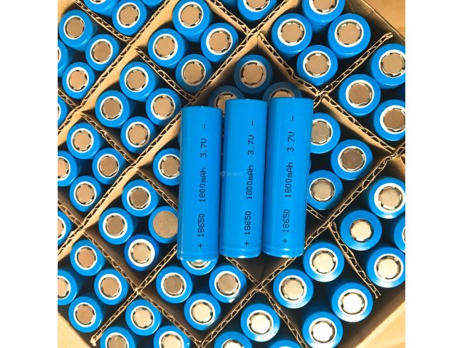 圆柱型锂离子18650电池