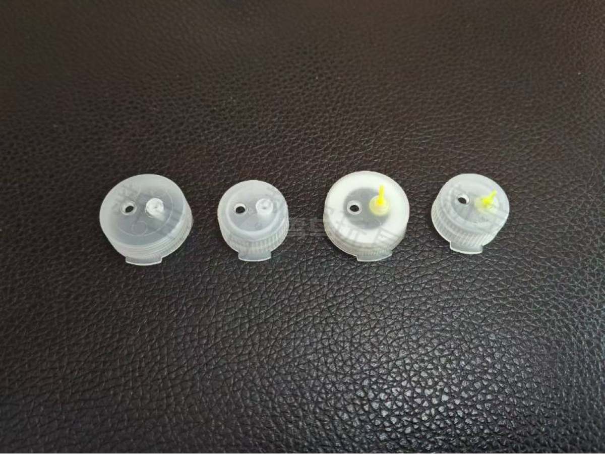 带硅胶泡泡盖子