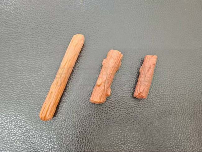 草亭，木头，树，石头