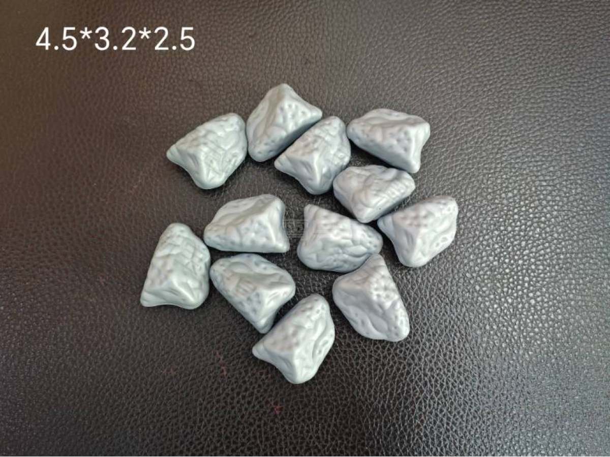 恐龙场景木头石头恐龙蛋小鸡蛋