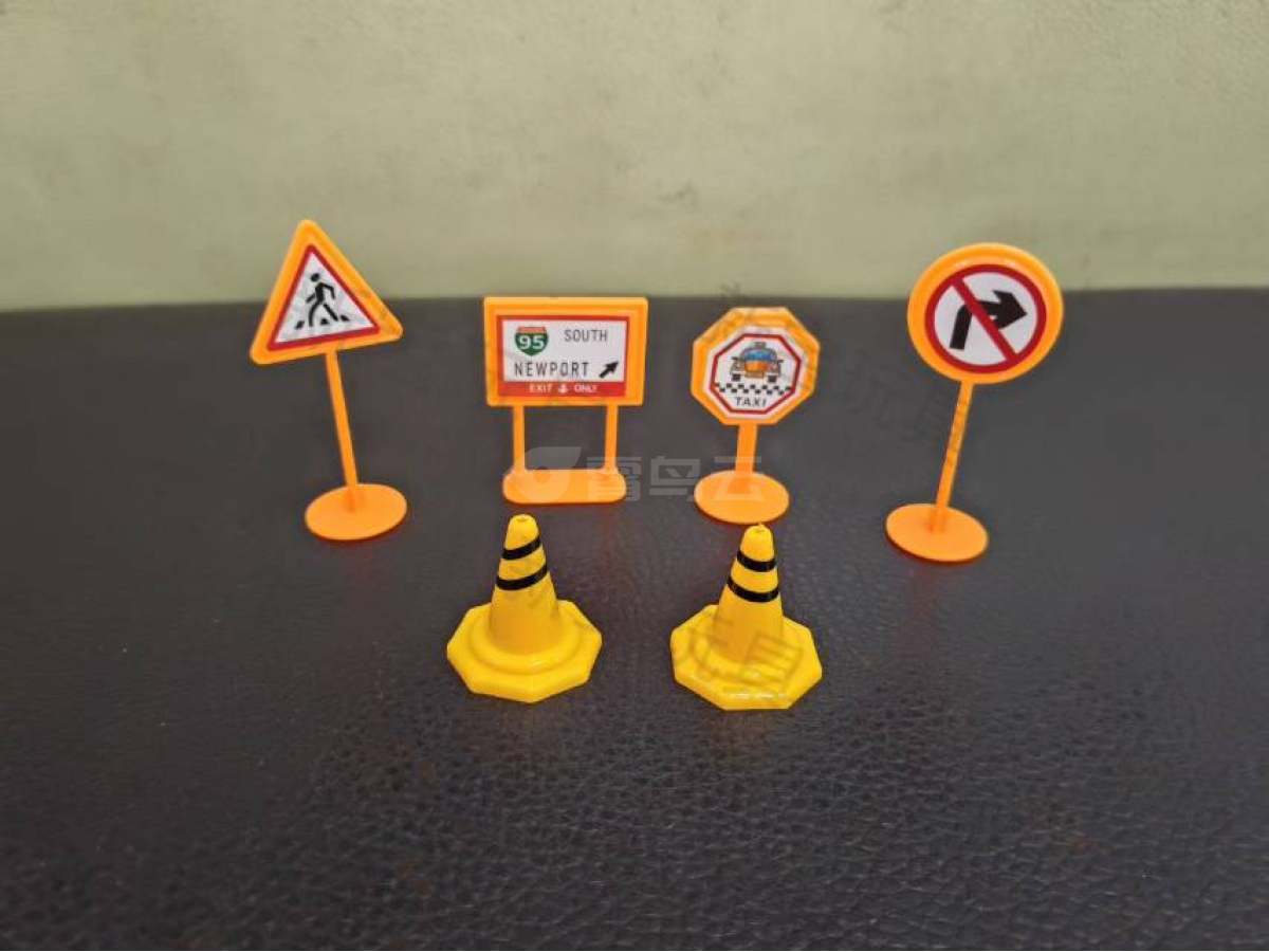 路标，路障，工程交通配件