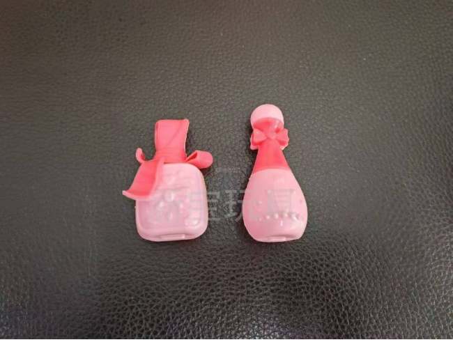 香水瓶芭比配件