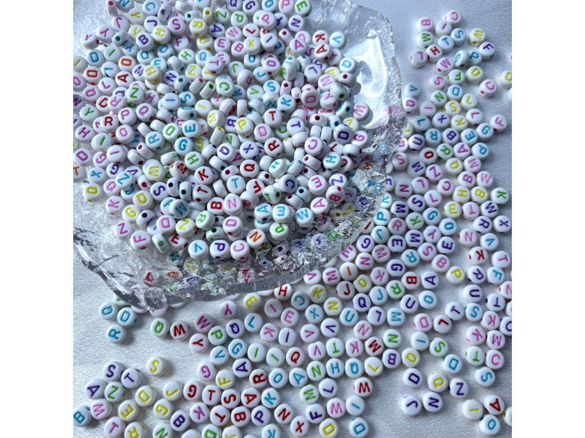 4×7mm扁圆字母珠