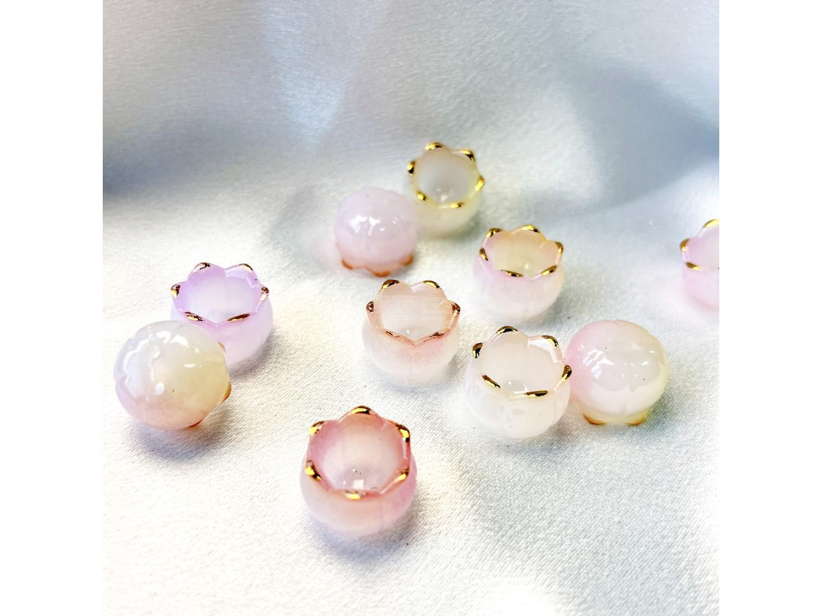 渐变铃兰花花苞珠