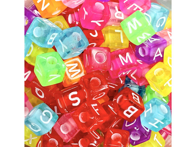 10×10mm方块彩色字母珠