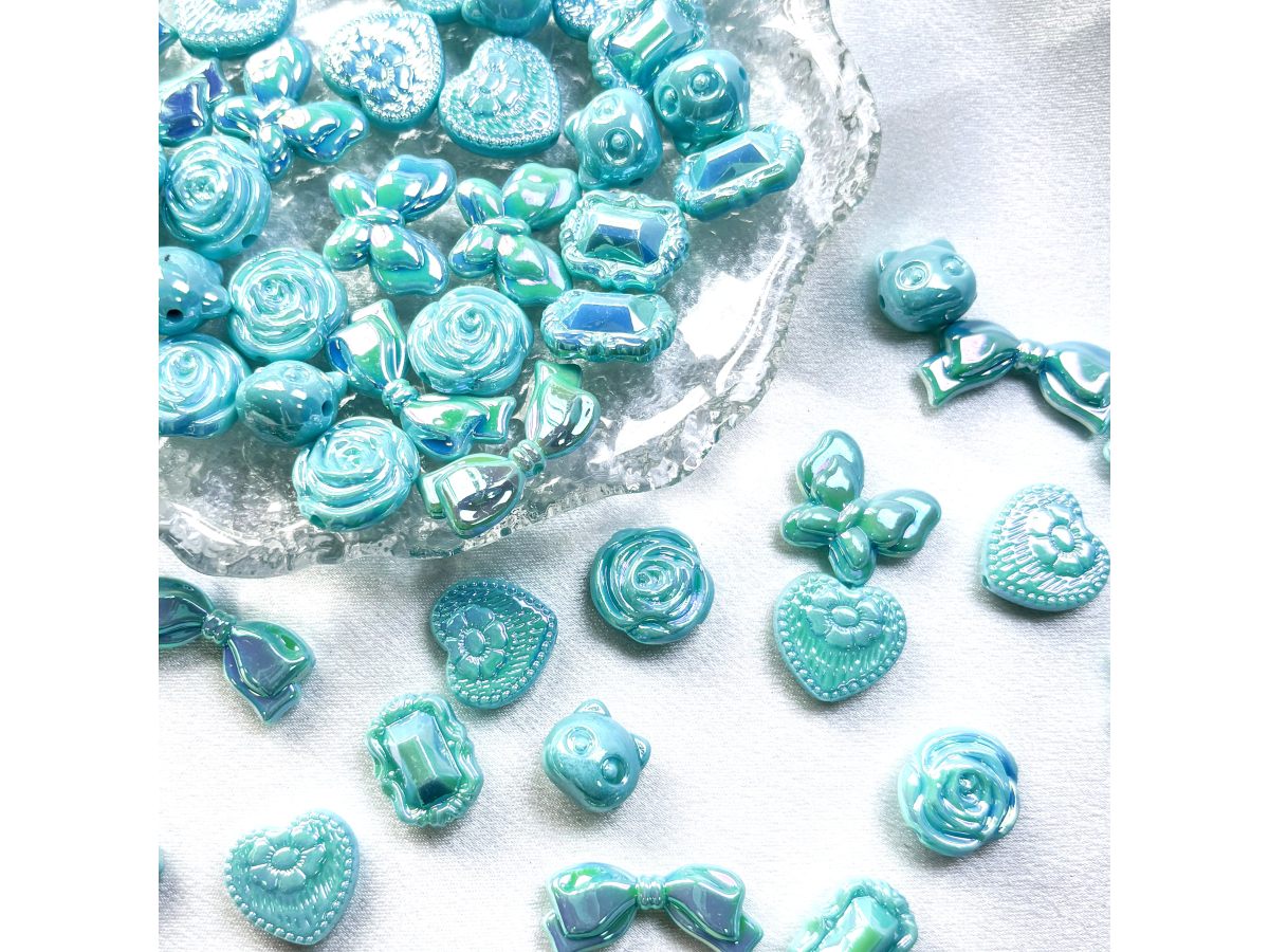 捷克UV镀彩蝴蝶结爱心玫瑰花混款