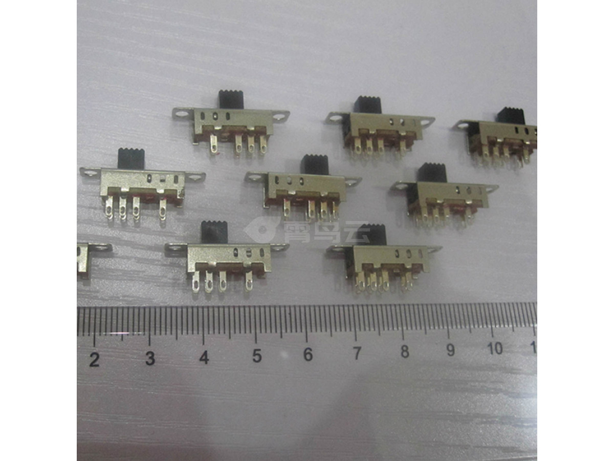 SS23E04供应SS系列拨动开关手电筒开关