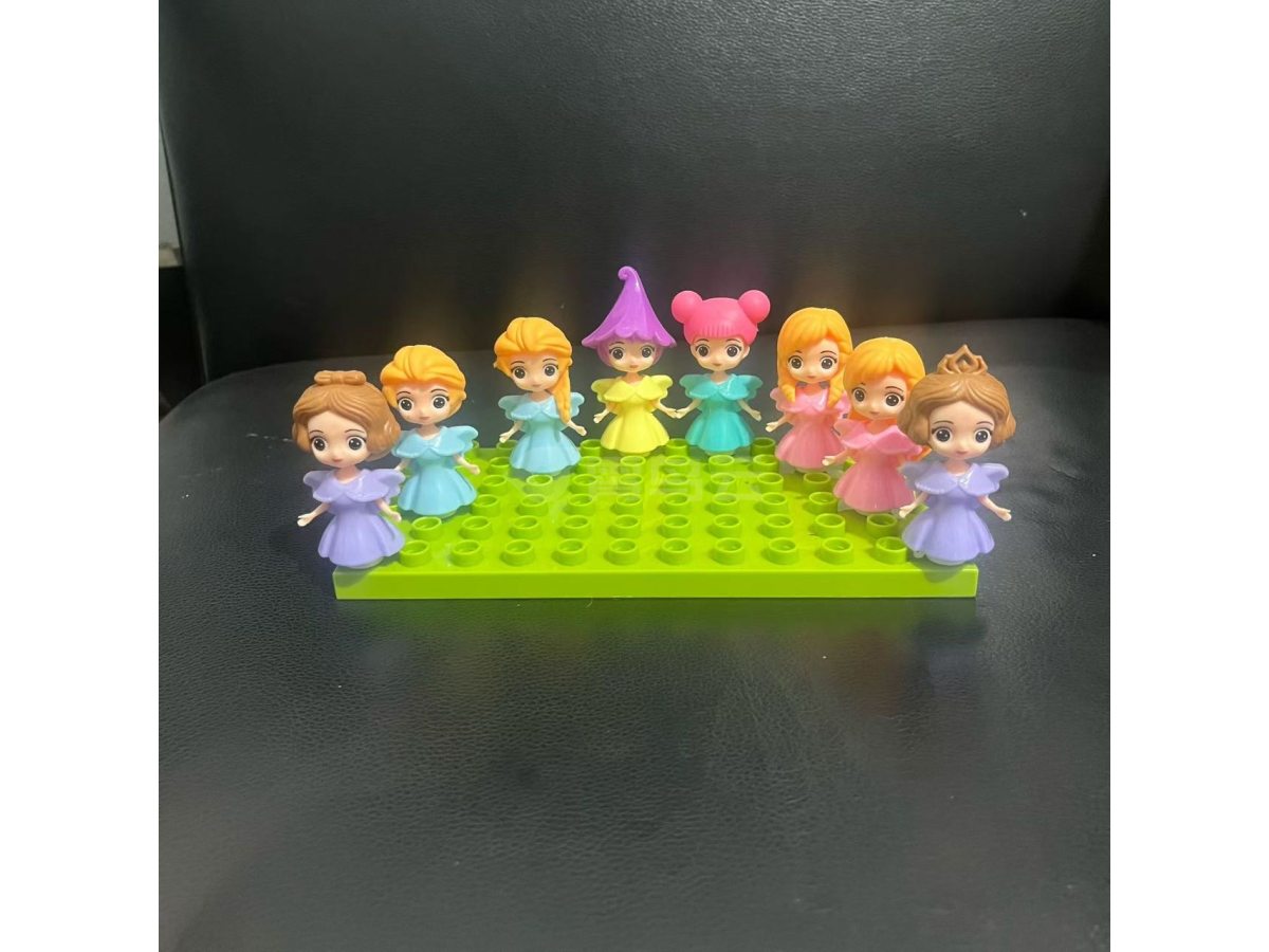 新品积木小公主 玩具配件