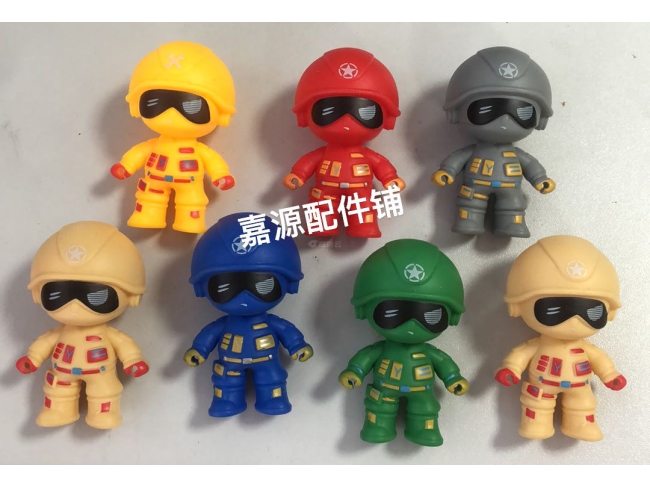 人仔 机器人 塑料