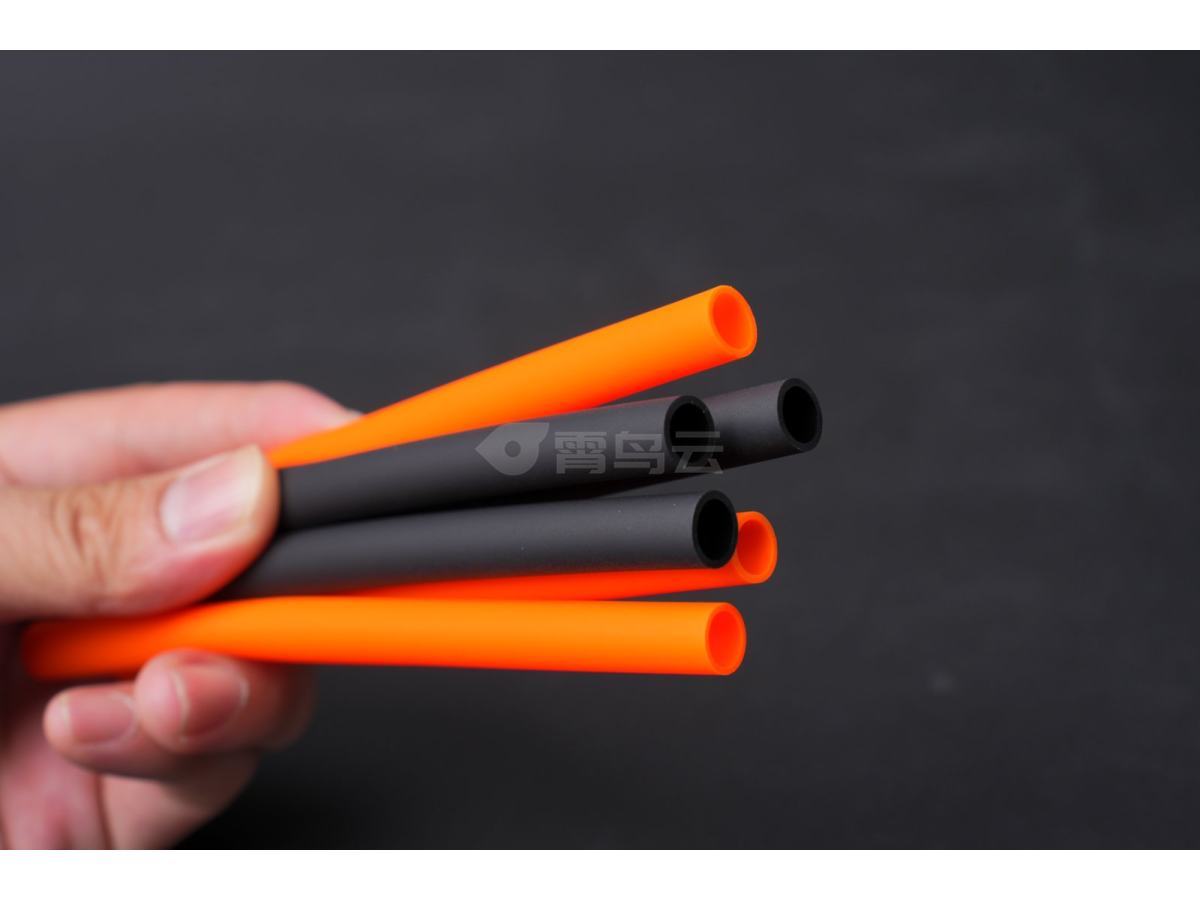 硅胶制品 儿童餐具 泡泡软管 牙箱软管