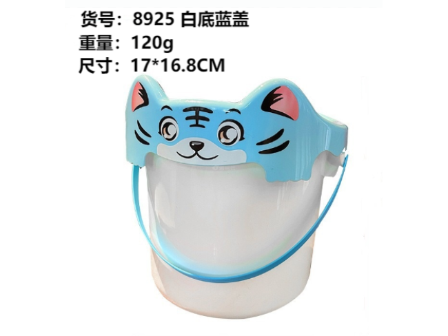 白底蓝盖收纳盒小