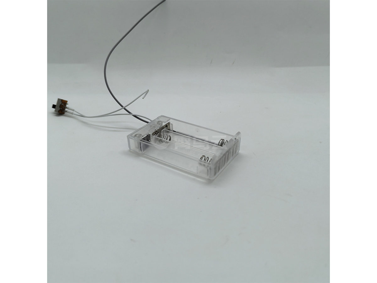 三节7号透明电池盒