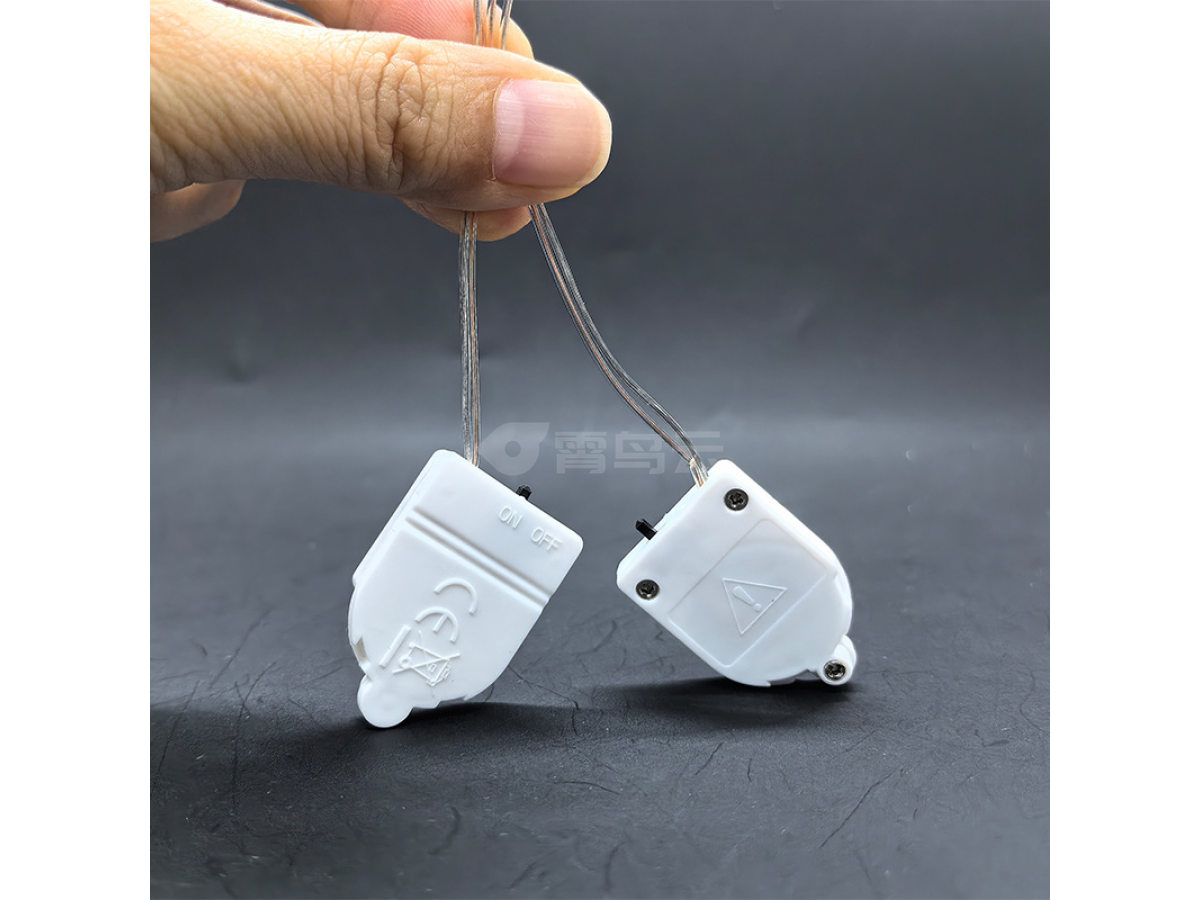 带防脱落螺丝单粒纽扣电池盒