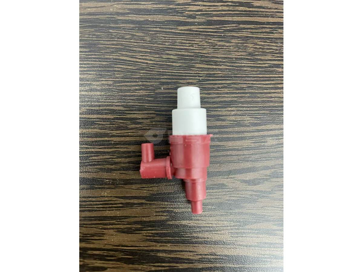 双面相机，陀螺水枪专用水泵